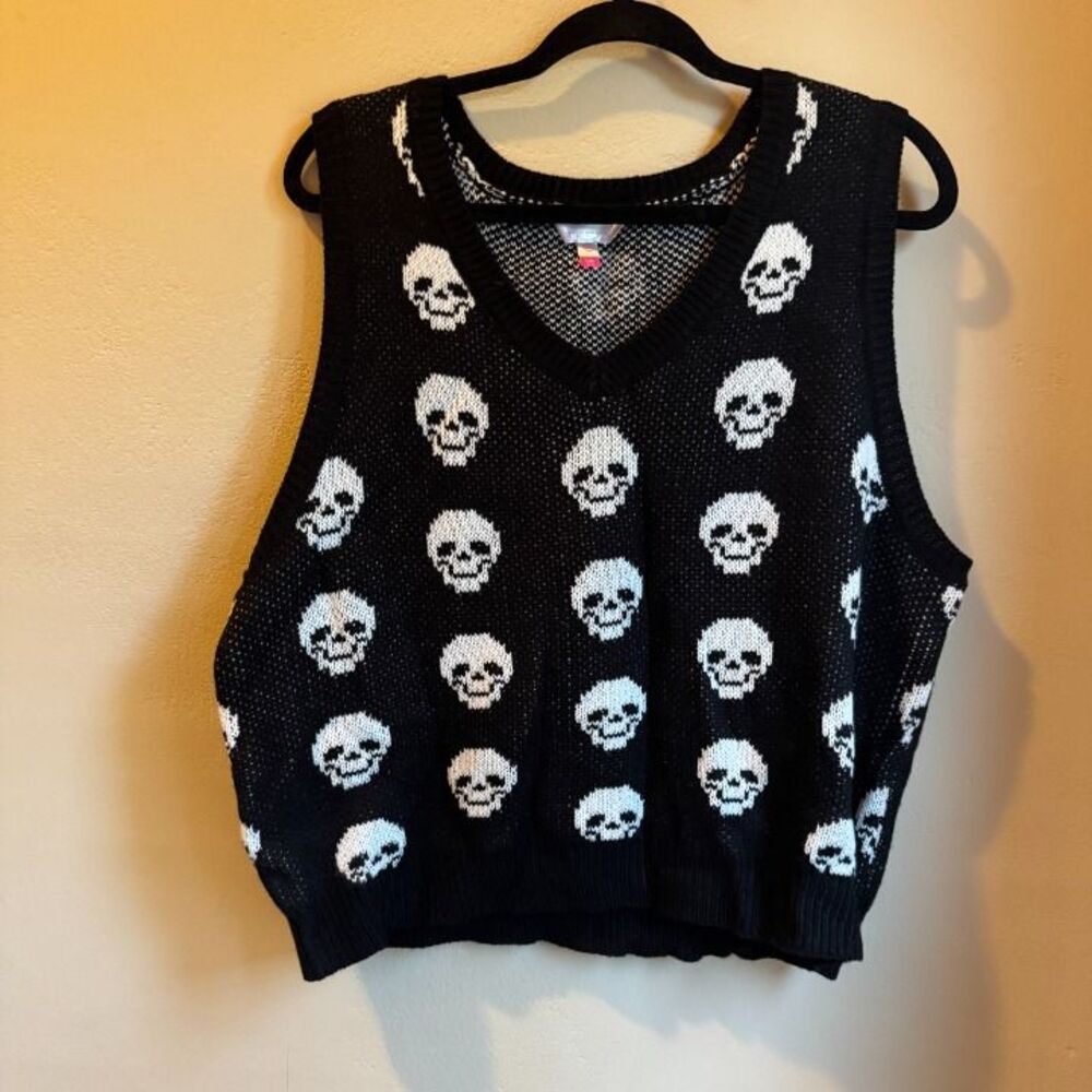 Skull Sweater Vest